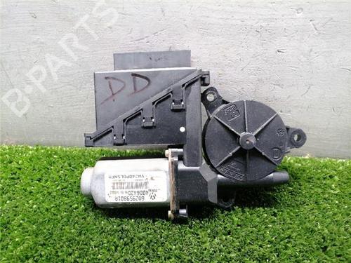 Used Right front window motor Right front window motor VW POLO IV (9N_, 9A_) 1.2 12V (64 hp) 36053447 36053447