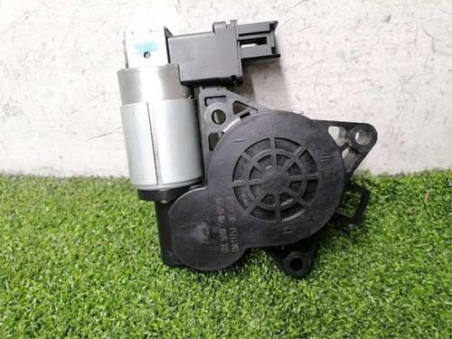 Used Right front window motor Right front window motor MAZDA CX-7 (ER) 2.2 MZR-CD AWD (ER10A) (173 hp) 39732956 39732956