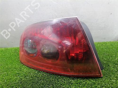 Used Left taillight Left taillight PEUGEOT 407 (6D_) 2.0 HDi 135 (6DRHRH, 6DRHRE, 6DRHRG, 6DRHRJ) (136 hp) 33007482 33007482