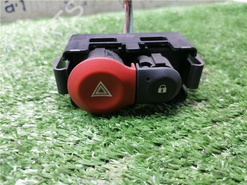 warning-switch-renault-modus-grand-modus-fjp0_-2004-31898600 main image