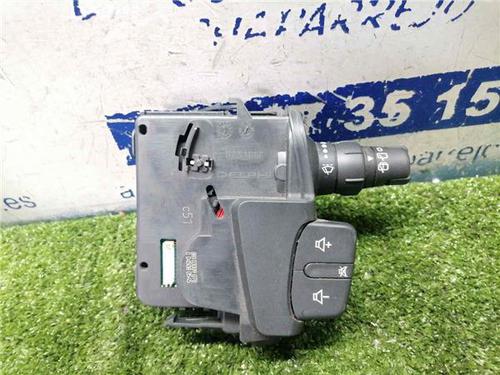 switch-renault-clio-iii-br01-cr01-2005-2006-2007-2008-2009-2010-2011-2012-2013-2014-31900300 main image