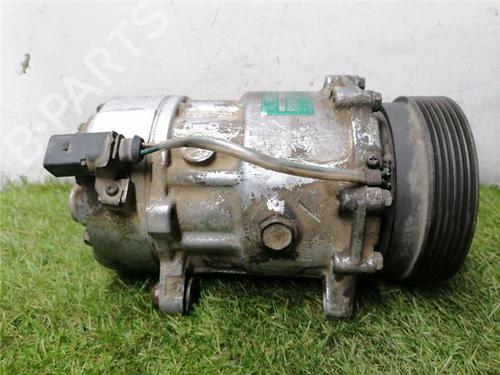 Used AC compressor AC compressor VW GOLF III (1H1) 1.9 TDI (110 hp) 33415594 33415594