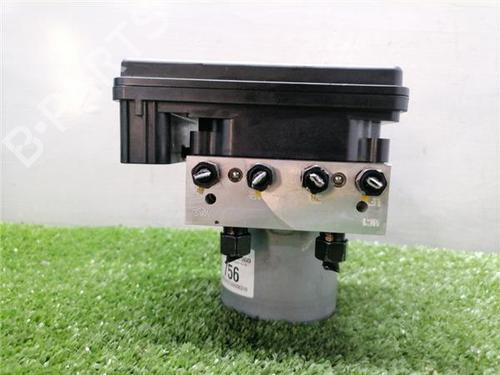 Used ABS pump HYUNDAI TUCSON (NX4E, NX4A) 1.6 CRDi (116 hp) 31894430