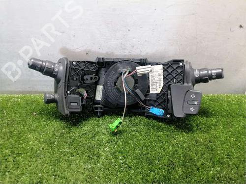 Used Switch Switch RENAULT SCÉNIC II (JM0/1_) 1.5 dCi (JM1E, JM16) (106 hp) 36453221 36453221