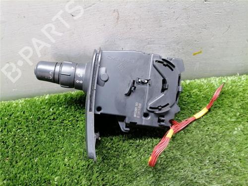 Used Switch Switch RENAULT CLIO III (BR0/1, CR0/1) 1.2 16V (BR02, BR0J, BR11, CR02, CR0J, CR11) (75 hp) 36453005 36453005