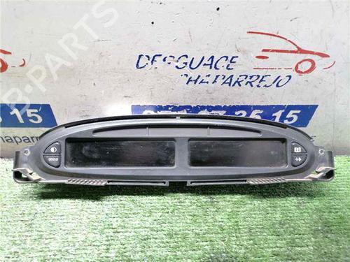 Used Instrument cluster Instrument cluster 31899215 31899215