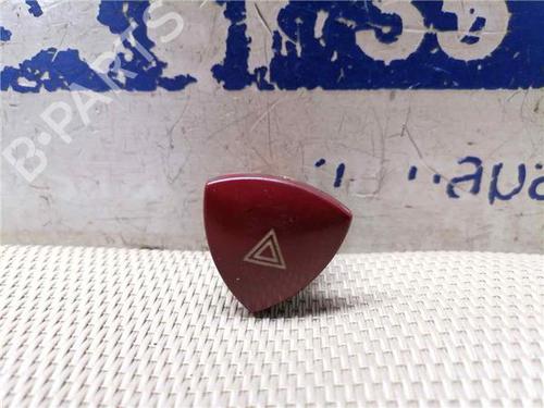 Bouton de warning FIAT ULYSSE (179_) 2.0 JTD (109 hp) 31899782