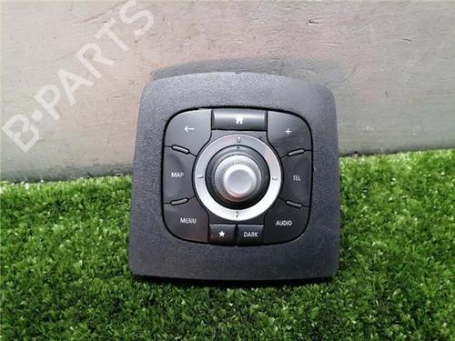 Used Switch RENAULT GRAND SCÉNIC III (JZ0/1_) 1.6 dCi (JZ00, JZ12) (130 hp) 32457210