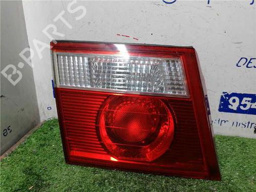 left-taillight-kia-carens-i-mpv-fc-fj-1998-1999-2000-2001-2002-2003-2004-2005-2006-2007-31893381 main image