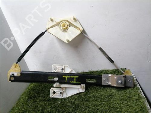 Autre SEAT LEON SC (5F5) 1.2 TSI (110 hp) 31900917