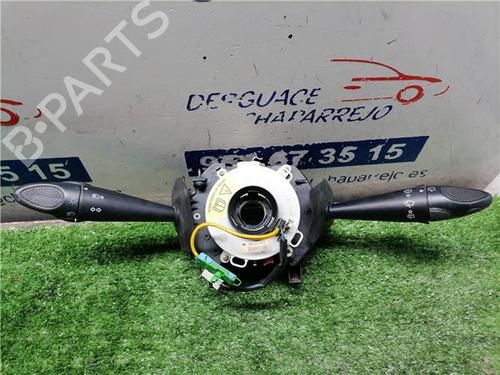 Commutateur FIAT BRAVO I (182_) 1.2 16V 80 (82 hp) 31898995