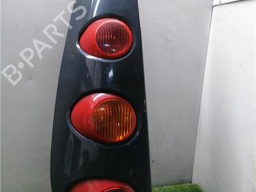 Farolim esquerdo Farolim esquerdo SMART FORFOUR (454) 1.1 (454.030) (75 hp) 35997847 35997847