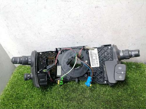Kombi Kontakt / Stilkkontakt Kombi Kontakt / Stilkkontakt RENAULT SCÉNIC II (JM0/1_) 1.6 16V (JM1R) (112 hp) 36311354 36311354