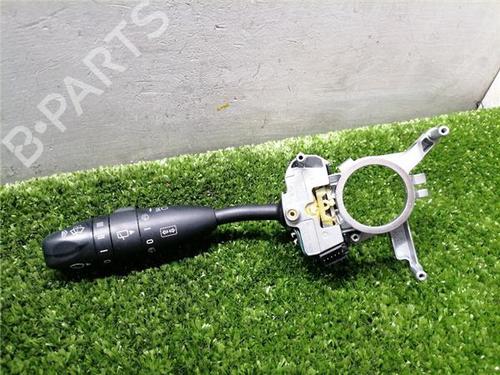 Used Switch MERCEDES-BENZ B-CLASS Sports Tourer (W245) B 200 CDI (245.208) (140 hp) 31911541