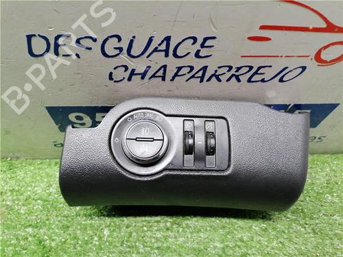 switch-opel-insignia-a-sports-tourer-g09-2008-2009-2010-2011-2012-2013-2014-2015-2016-2017-31897930 main image