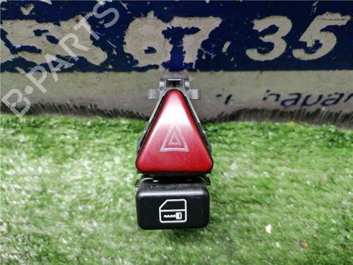 warning-switch-mercedes-benz-vaneo-414-2002-2003-2004-2005-31899107 main image