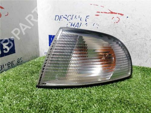 Phare gauche AUDI A4 B5 (8D2) 1.9 TDI (90 hp) 31890617