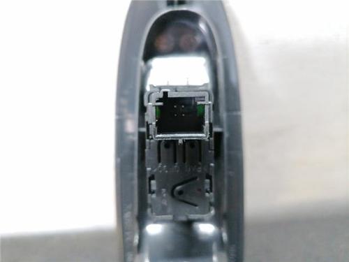 Left rear window switch CITROËN C4 II (NC_) 1.2 THP 110 (NCHNZ6, NCHNV6) | BP31901224I29