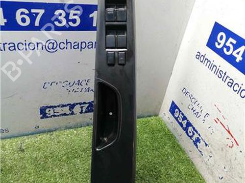 Venstre fortil elrude kontakt SUZUKI SX4 (EY, GY) 1.9 DDiS (RW419D) (120 hp) 31900181