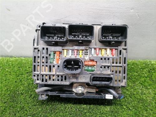 fuse-box-citroen-c4-i-lc_-2004-2005-2006-2007-2008-2009-2010-2011-2012-2013-2014-33221813 main image