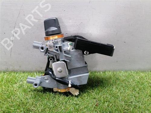 Used Switch MITSUBISHI LANCER VIII (CY_A, CZ_A) 2.0 DI-D (CY8A) (140 hp) 31901647