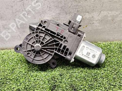 Used Right rear window motor Right rear window motor SEAT IBIZA IV ST (6J8, 6P8) 1.2 TSI (90 hp) 40285896 40285896