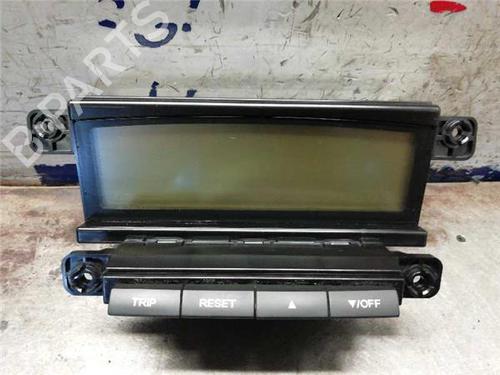 radio-kia-ceed-hatchback-ed-2006-2007-2008-2009-2010-2011-2012-31896398 main image