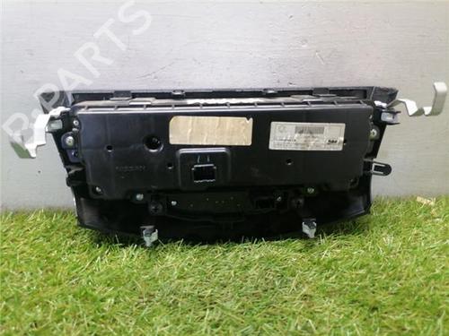 Climate control NISSAN QASHQAI II (J11, J11_) 1.2 DIG-T | BP31901343I5