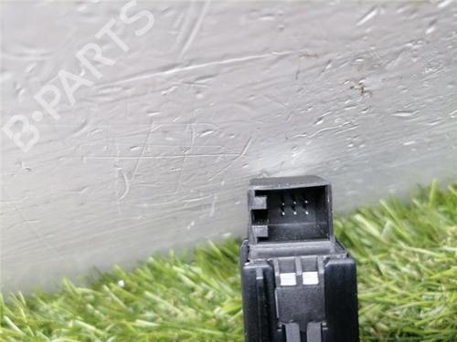 Warning switch AUDI Q5 (8RB) 2.0 TDI quattro | BP31900834I22