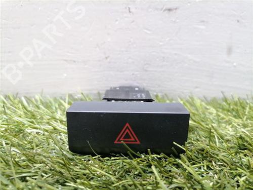 Used Warning switch Warning switch SEAT IBIZA IV (6J5, 6P1) 1.6 TDI (105 hp) 33248463 33248463