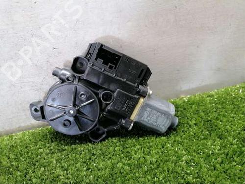 Used Right rear window motor Right rear window motor VW POLO V (6R1, 6C1) 1.2 (70 hp) 36146695 36146695