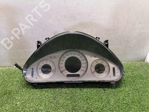 Used Instrument cluster Instrument cluster MERCEDES-BENZ E-CLASS (W211) E 220 CDI (211.006) (150 hp) 40025440 40025440