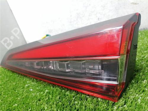 Right taillight TOYOTA COROLLA Saloon (_E21_) 1.8 VVTi Hybrid (ZWE211) | BP32354233C35 