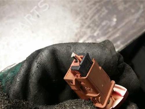 Warning switch LANCIA PHEDRA (179_) 2.2 JTD (179AXC1A) | BP31895122I22