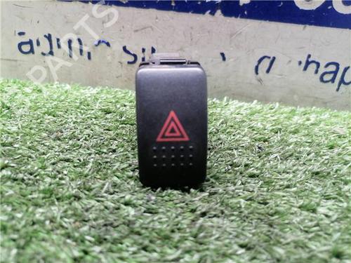 Bouton de warning HONDA CIVIC VII Coupe (EM2) 1.7 i VTEC (EM2) (125 hp) 31898104