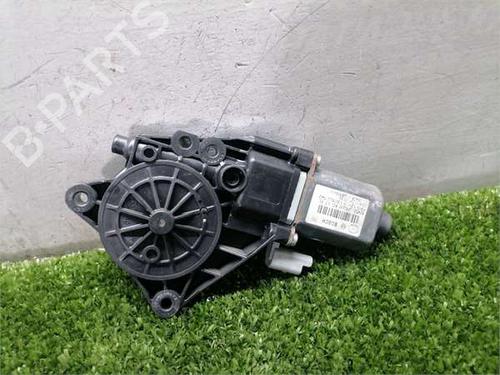 left-front-window-motor-hyundai-i30-fd-2007-2008-2009-2010-2011-2012-36544132 main image