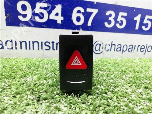 Used Warning switch VW PASSAT B5 (3B2) 1.9 TDI (90 hp) 31897178