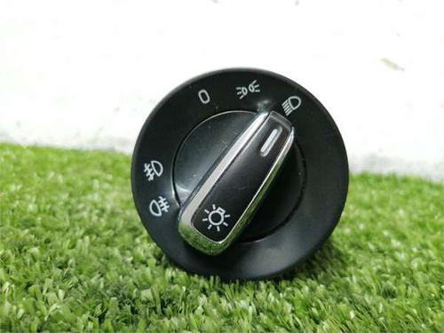 Used Switch Switch SKODA RAPID (NH3, NK3, NK6) 1.6 TDI (105 hp) 36483364 36483364