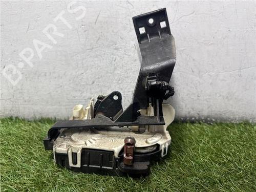 Højre bagtil lås Højre bagtil lås DODGE CALIBER 2.0 CRD (140 hp) 33248773 33248773