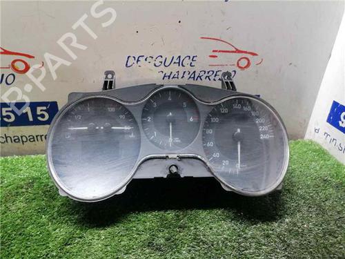 Used Instrument cluster SEAT LEON (1P1) 2.0 TDI 16V (140 hp) 31899016