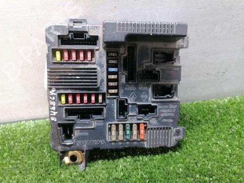 Used Fuse box Fuse box RENAULT MEGANE II (BM0/1_, CM0/1_) 2.0 16V (BM0U, CM0U) (135 hp) 34498129 34498129