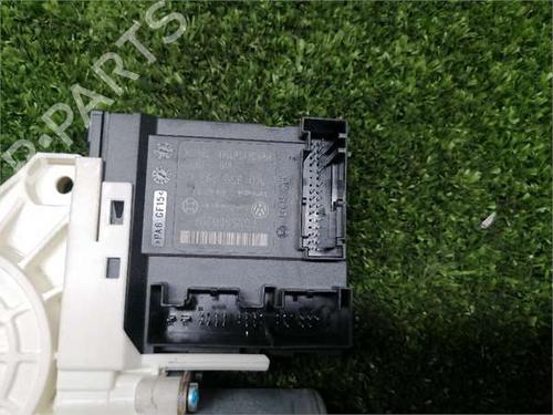 Left front window motor VW JETTA III (1K2) 1.9 TDI | BP36544099E21 - Image 3
