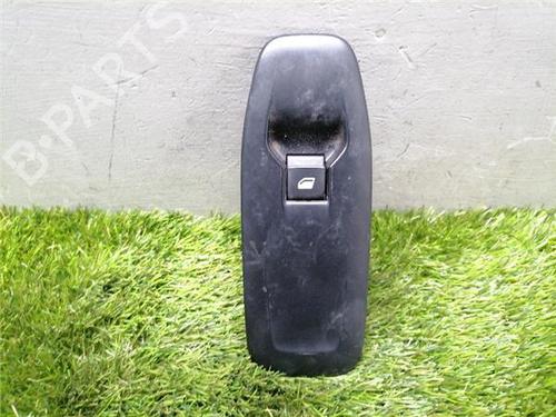 Used Right front window switch PEUGEOT 208 I (CA_, CC_) 1.2 VTI 82 (82 hp) 32768428