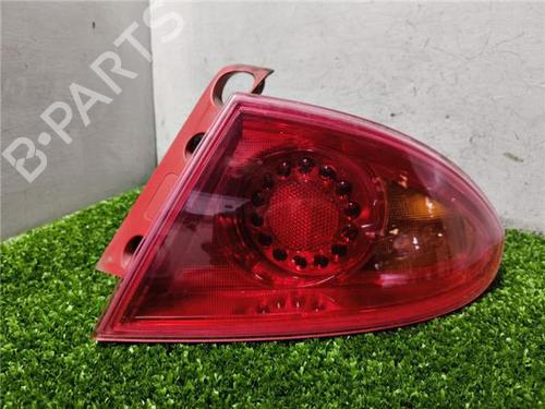 right-taillight-seat-leon-1p1-2005-2006-2007-2008-2009-2010-2011-2012-2013-33415784 main image