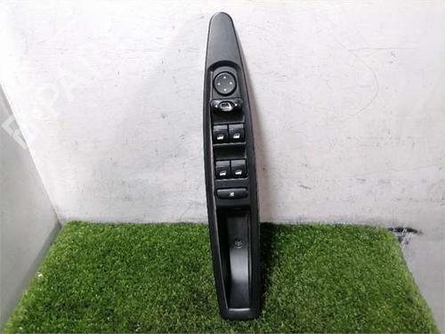 left-front-window-switch-citroen-c4-i-lc_-2004-2005-2006-2007-2008-2009-2010-2011-2012-2013-2014-36849930 main image