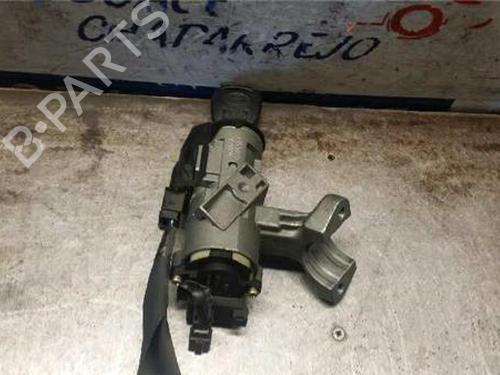 Commutateur TOYOTA COROLLA Estate (_E12_) 1.4 D4-D (NDE120_, NDE120R) (90 hp) 31895679