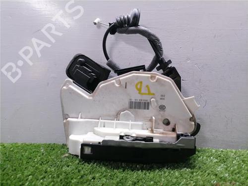 Used Rear right lock VW GOLF VII (5G1, BQ1, BE1, BE2) 1.6 TDI (105 hp) 32690187