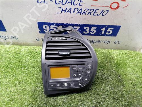 climate-control-citroen-c4-picasso-i-mpv-ud_-2006-2007-2008-2009-2010-2011-2012-2013-2014-2015-31898545 main image