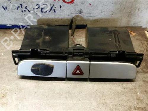 Used Warning switch VW PASSAT B6 (3C2) 2.0 TDI (110 hp) 31895761