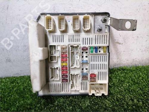 Used Fuse box Fuse box RENAULT MEGANE II (BM0/1_, CM0/1_) 1.5 dCi (BM1F, CM1F) (86 hp) 35997903 35997903